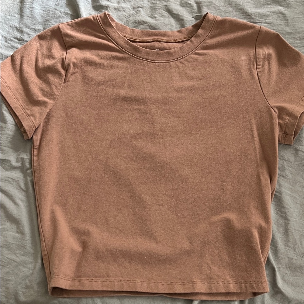 Casual Tan T-Shirt Hollister